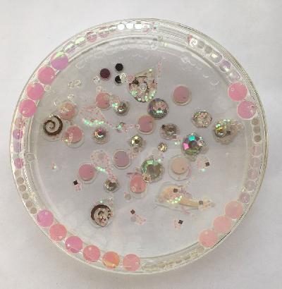 Pilar Pedroza. Esporas.